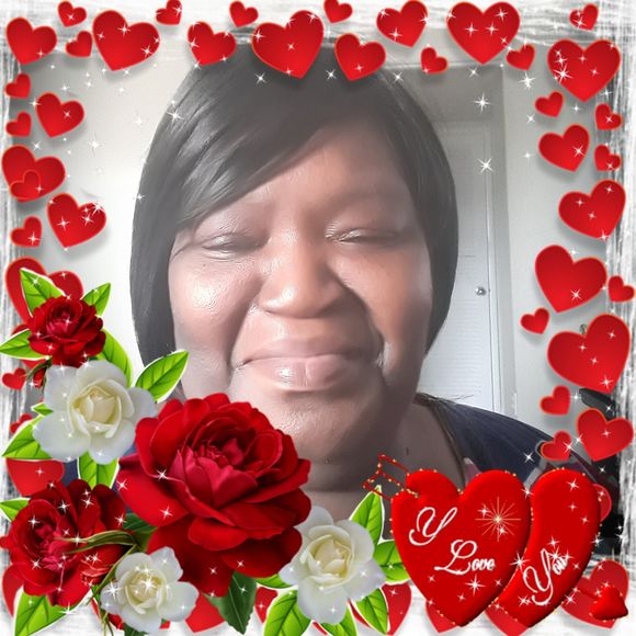 Meet your Posher, Janet - Picture 1 of 1